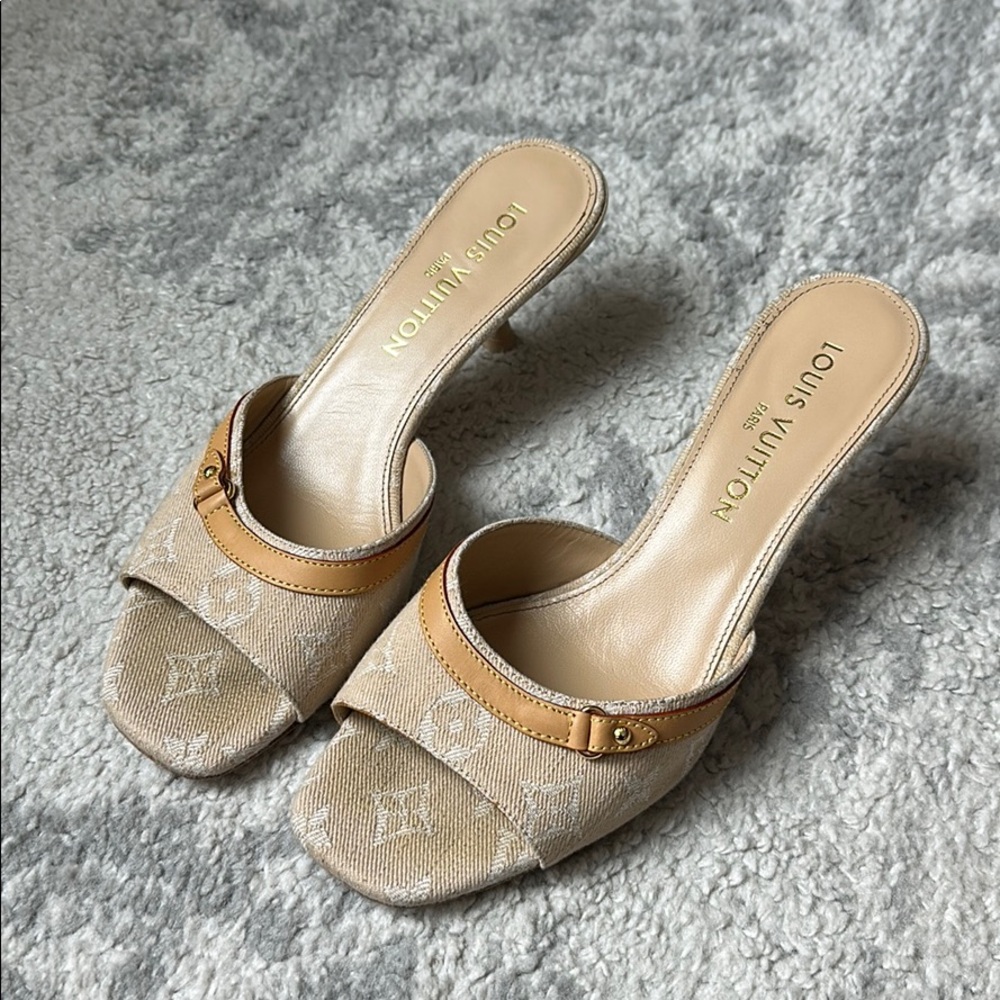 Louis Vuitton Kitten heel mules 39.5